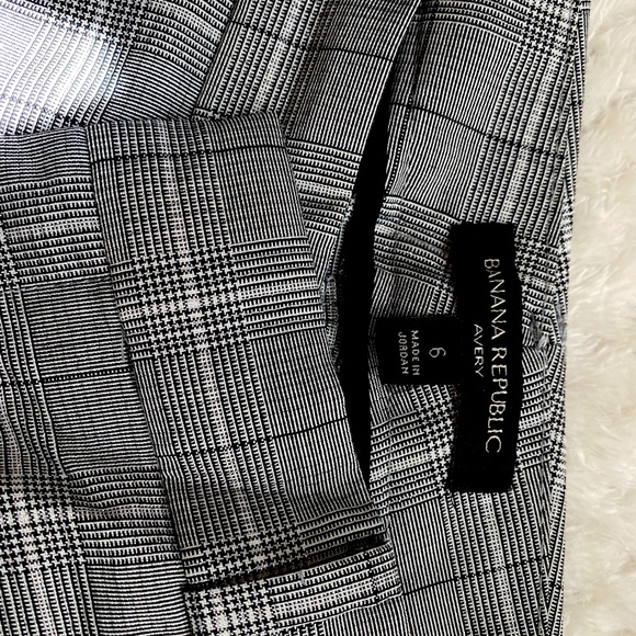 Banana Republic Avery pants - 3 pairs - size 6 - like new - Picture 1 of 6